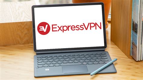 7. اکسپرس VPN – شبکه سرور سریع، ایمن و جهانی (Freemium) ExpressVPN بهترین VPN freemium برای رایانه شخصی است. این برنامه قدرتمند با استفاده از سرورهای دارای موقعیت استراتژیک در سراسر جهان، سرعت مرور باورنکردنی ...